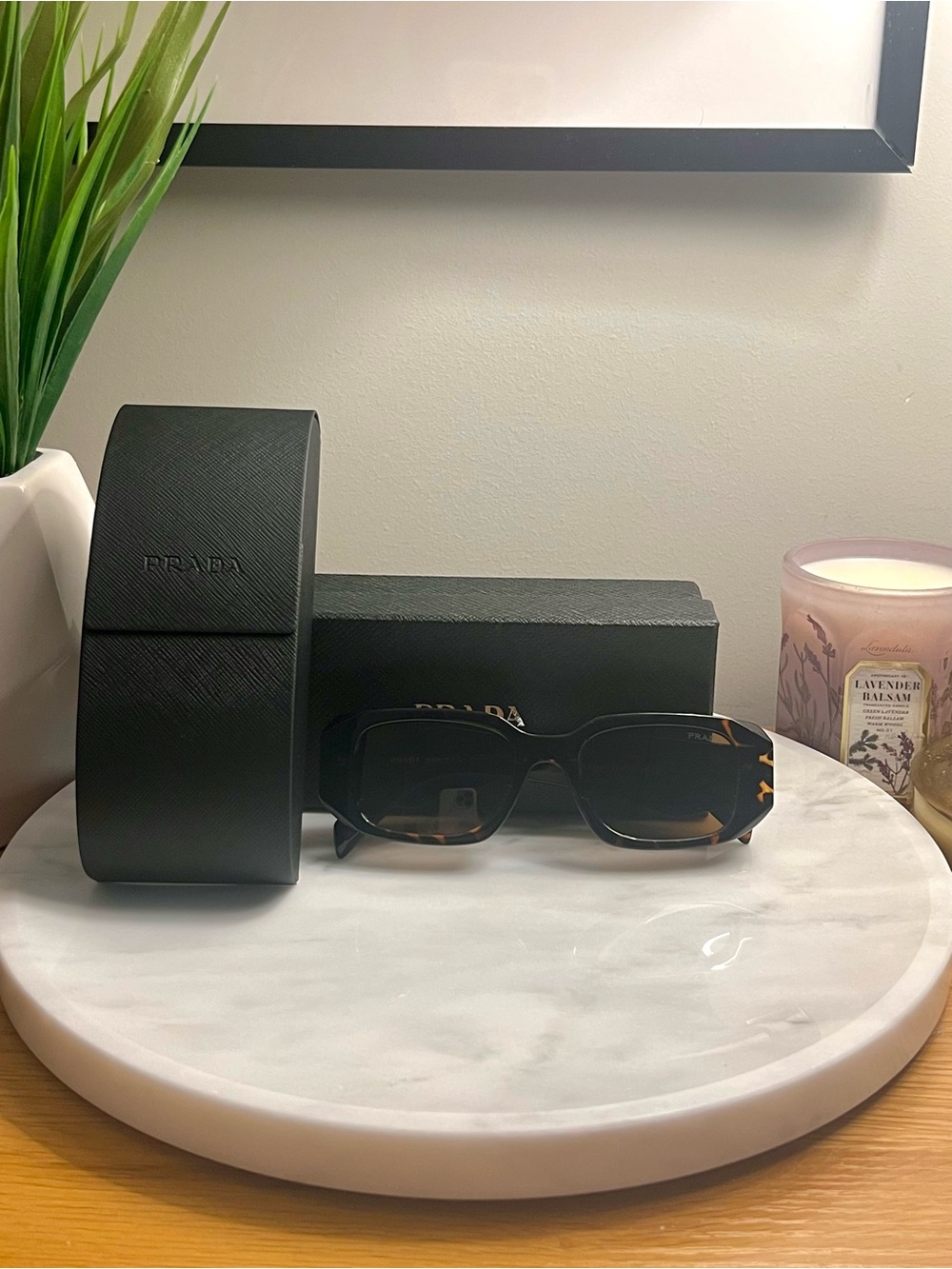 PRADA Sunglasses Small Geometric Symbole In Acetate Tortoise PR 17WS - Picture 3 of 3
